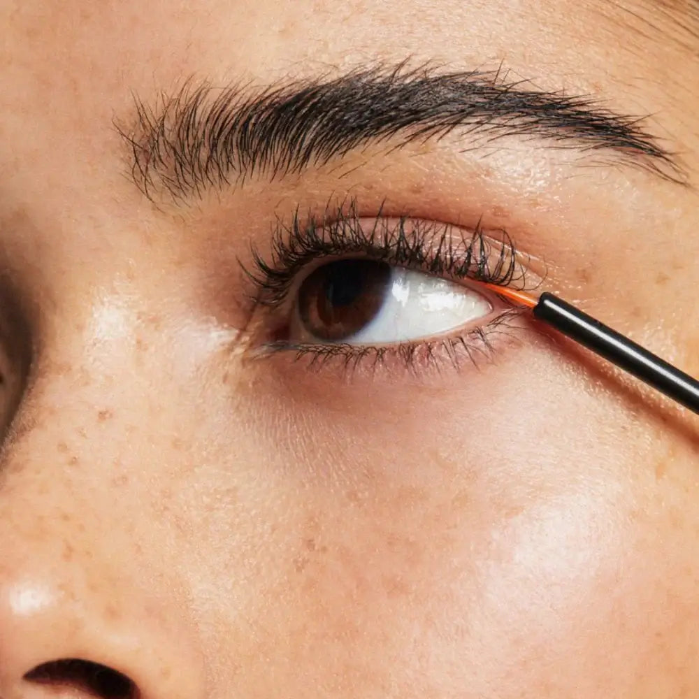 YUVY™ Eyelash Growth Serum - Transform Your Lashes in Just 6 Weeks - Image 9